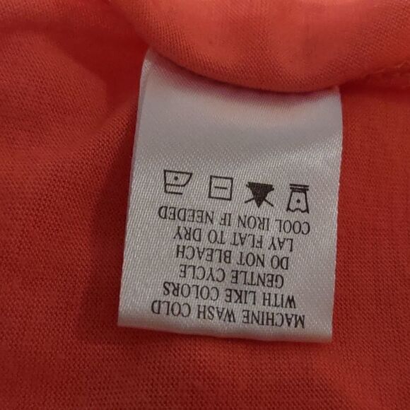 Almost Famous Coral colored top, with peekaboo cutouts, Size S‎ - Picture 7 of 8